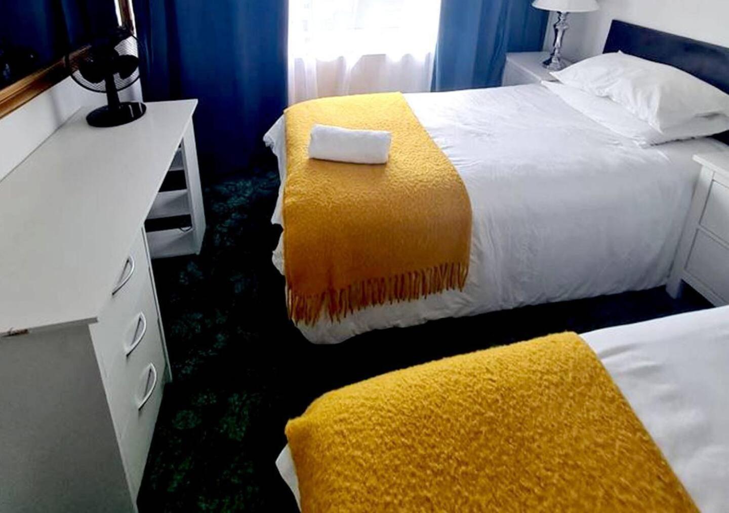 Reading - 3-Bed House - Sleeps 6 - Garden - Wifi 雷丁 外观 照片